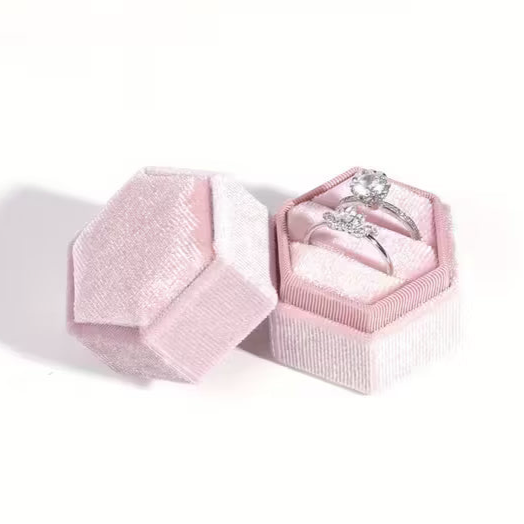 ECRIN ADIX - AryaParis