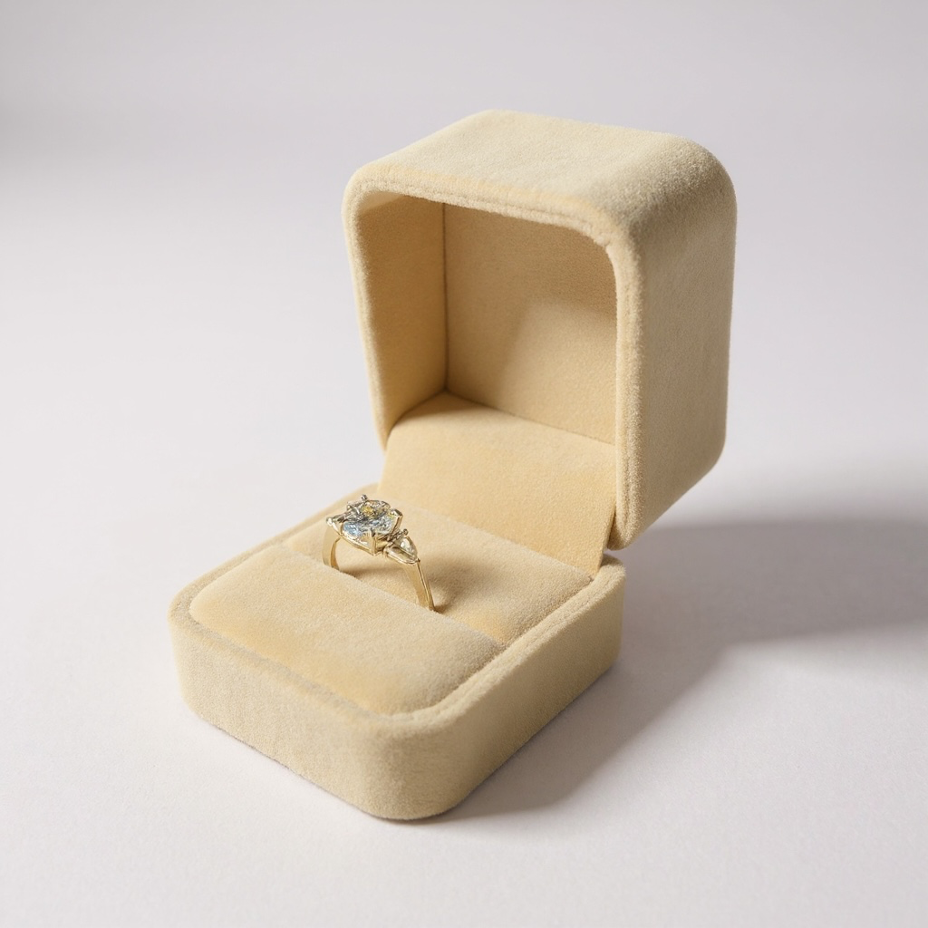 ECRIN BEA - AryaParis